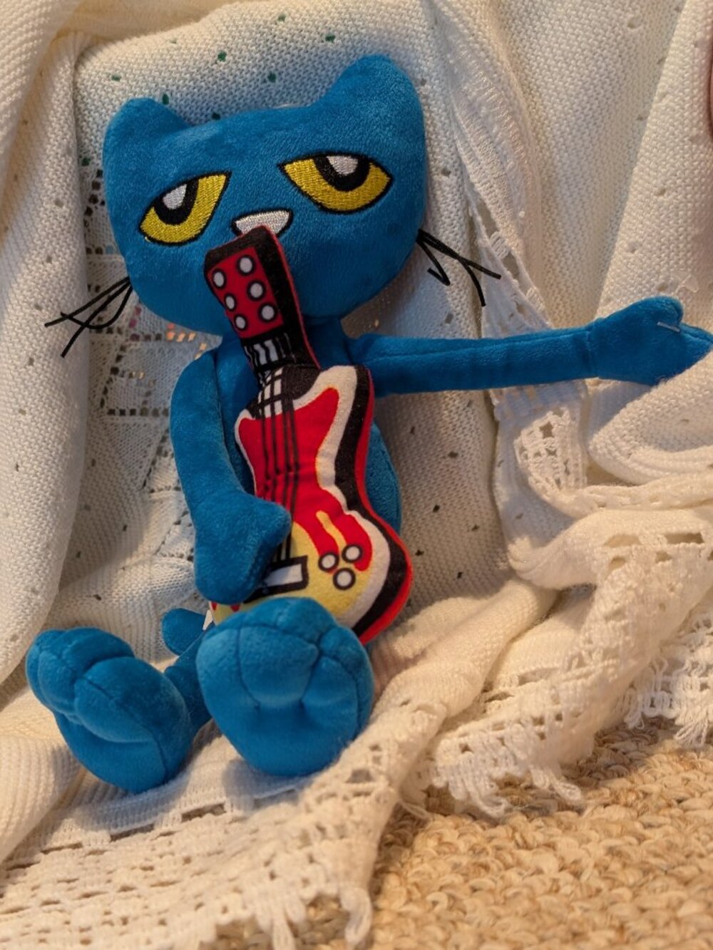 Pete the Cat Doll Stuffed Plush Animal with guitar